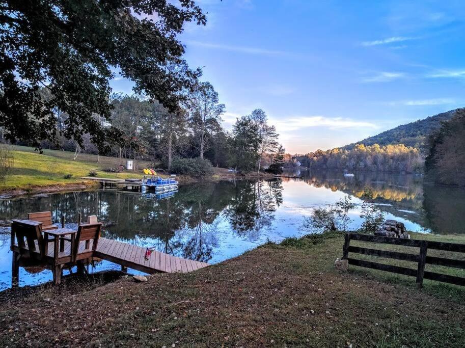 Waterfront Cabin 20 Mins To National Park & Massanutten! Villa Stanardsville Exterior photo