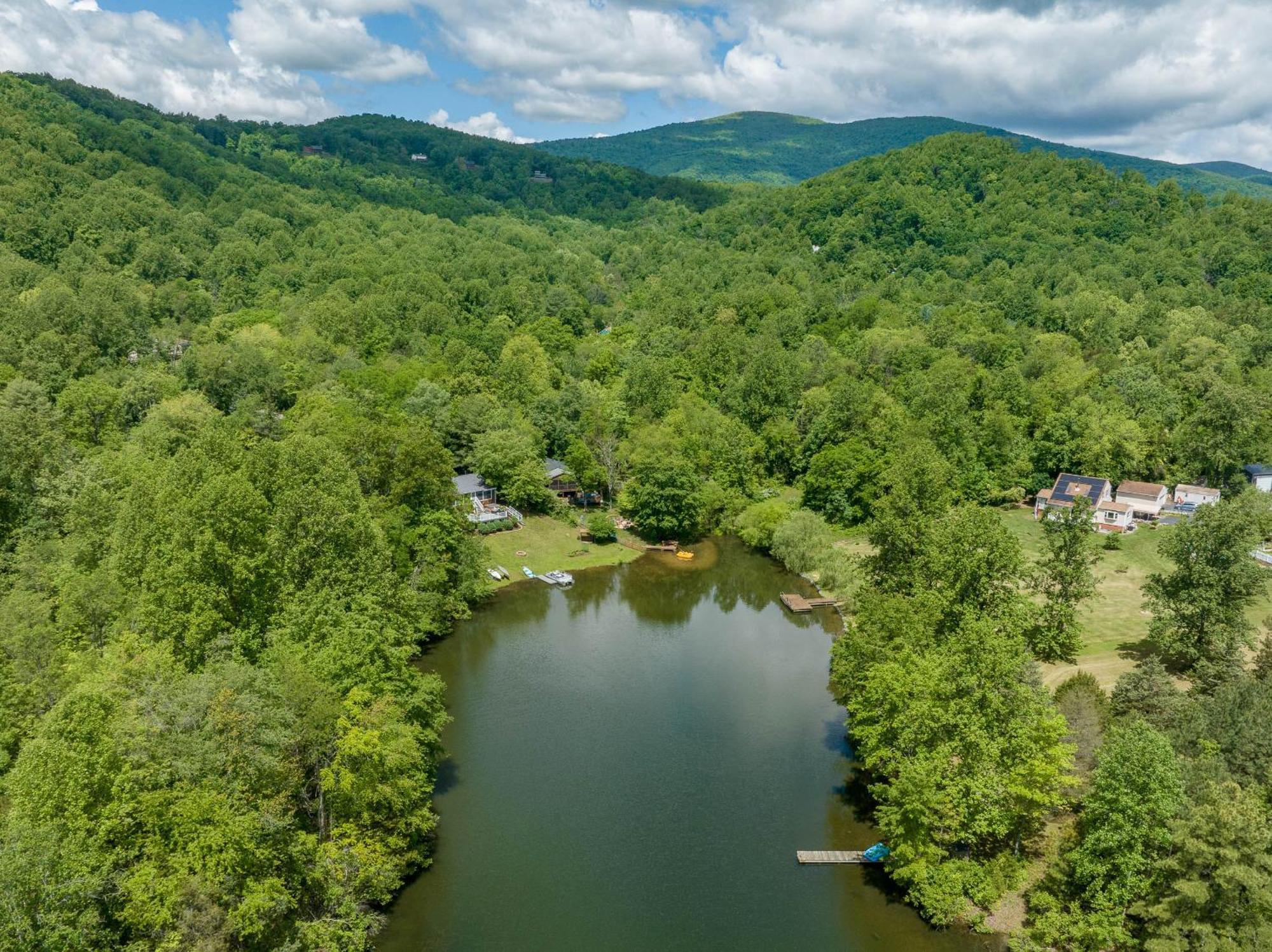 Waterfront Cabin 20 Mins To National Park & Massanutten! Villa Stanardsville Exterior photo